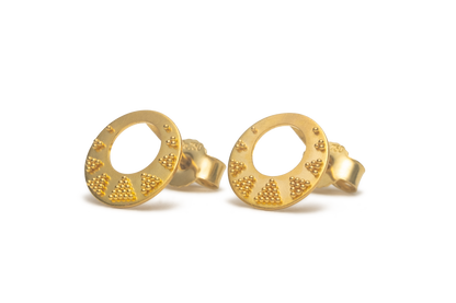 Granulierte Ohrstecker | 900 Gelbgold